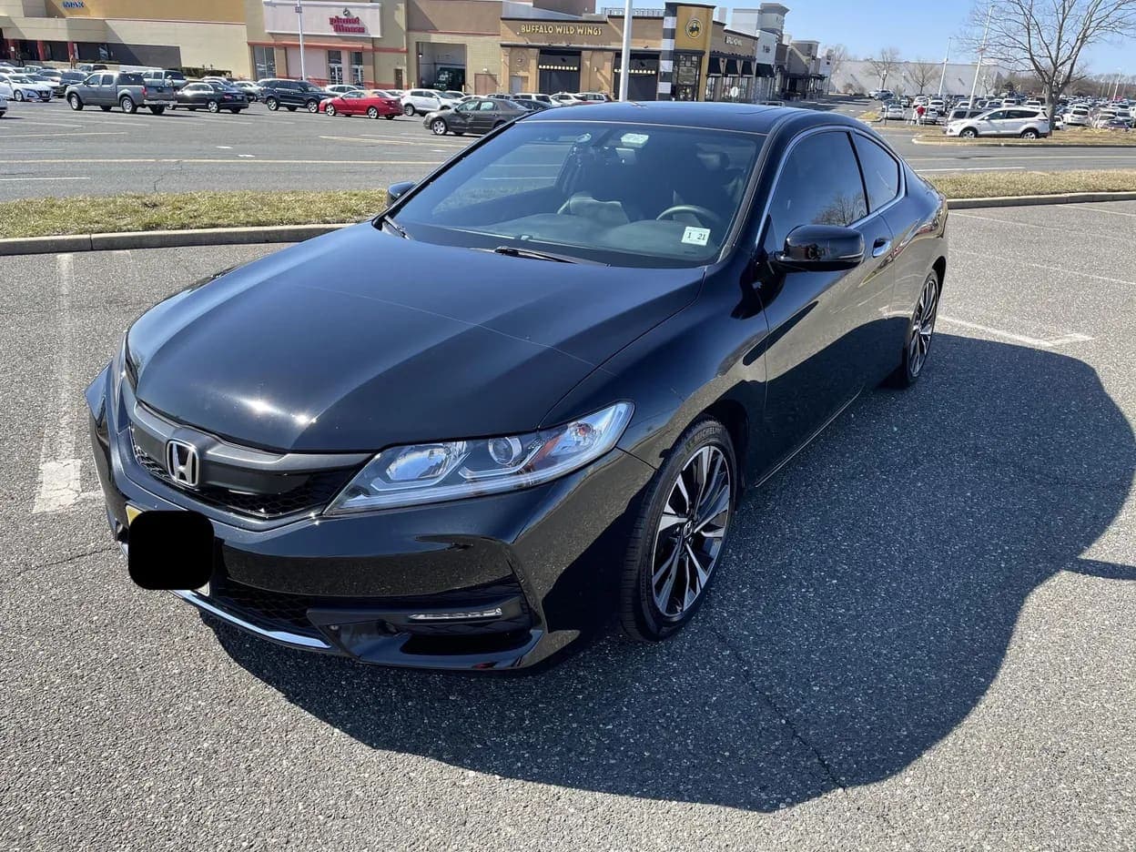 2016 Honda Accord EX-L V6 Coupe, view