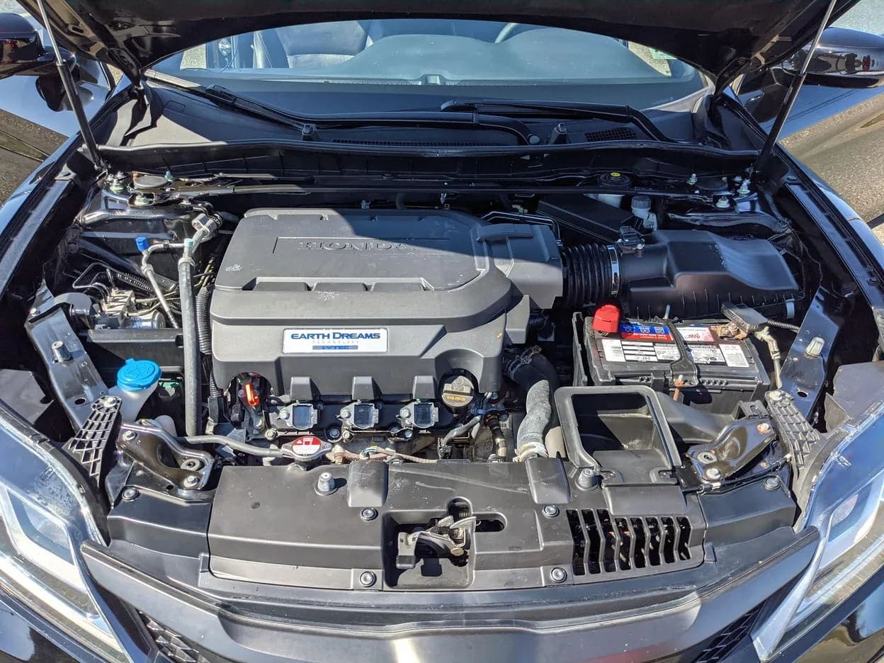 2016 Honda Accord EX-L V6 Coupe, view