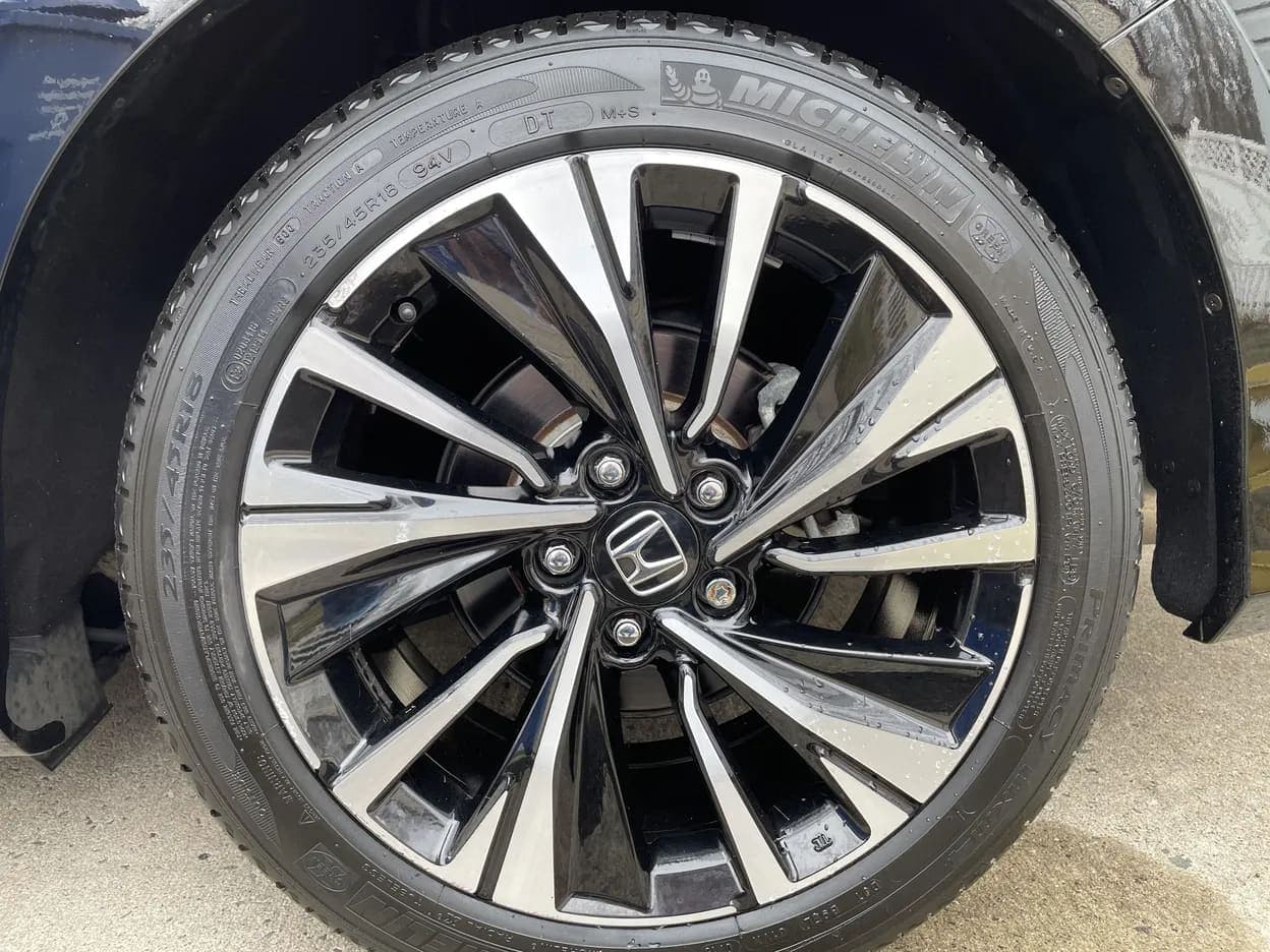 2016 Honda Accord EX-L V6 Coupe, view