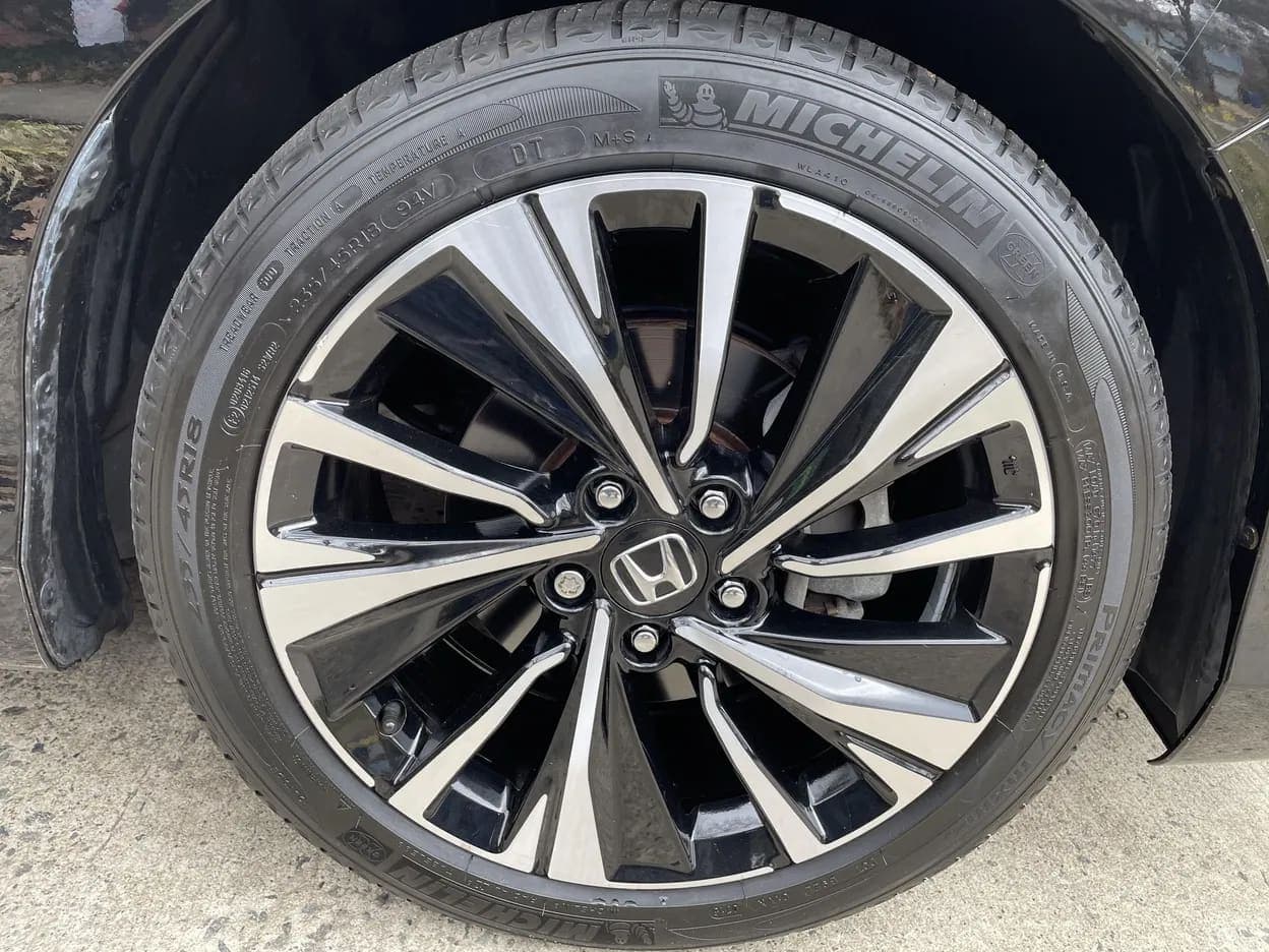 2016 Honda Accord EX-L V6 Coupe, view