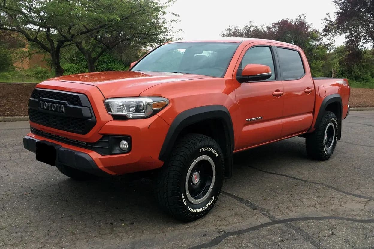 2017 Toyota Tacoma TRD Off-Road Double Cab, view