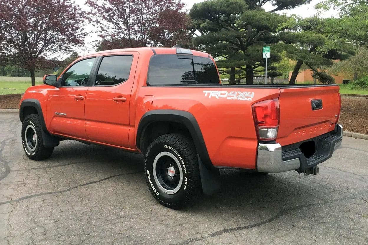 2017 Toyota Tacoma TRD Off-Road Double Cab, view