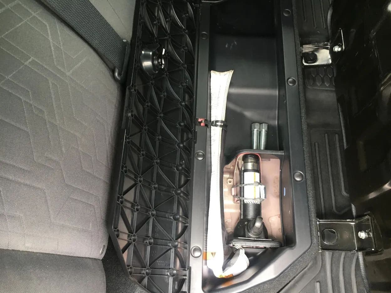 2017 Toyota Tacoma TRD Off-Road Double Cab, view