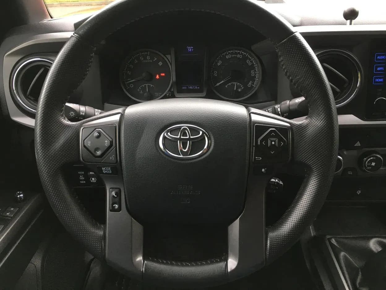 2017 Toyota Tacoma TRD Off-Road Double Cab, view