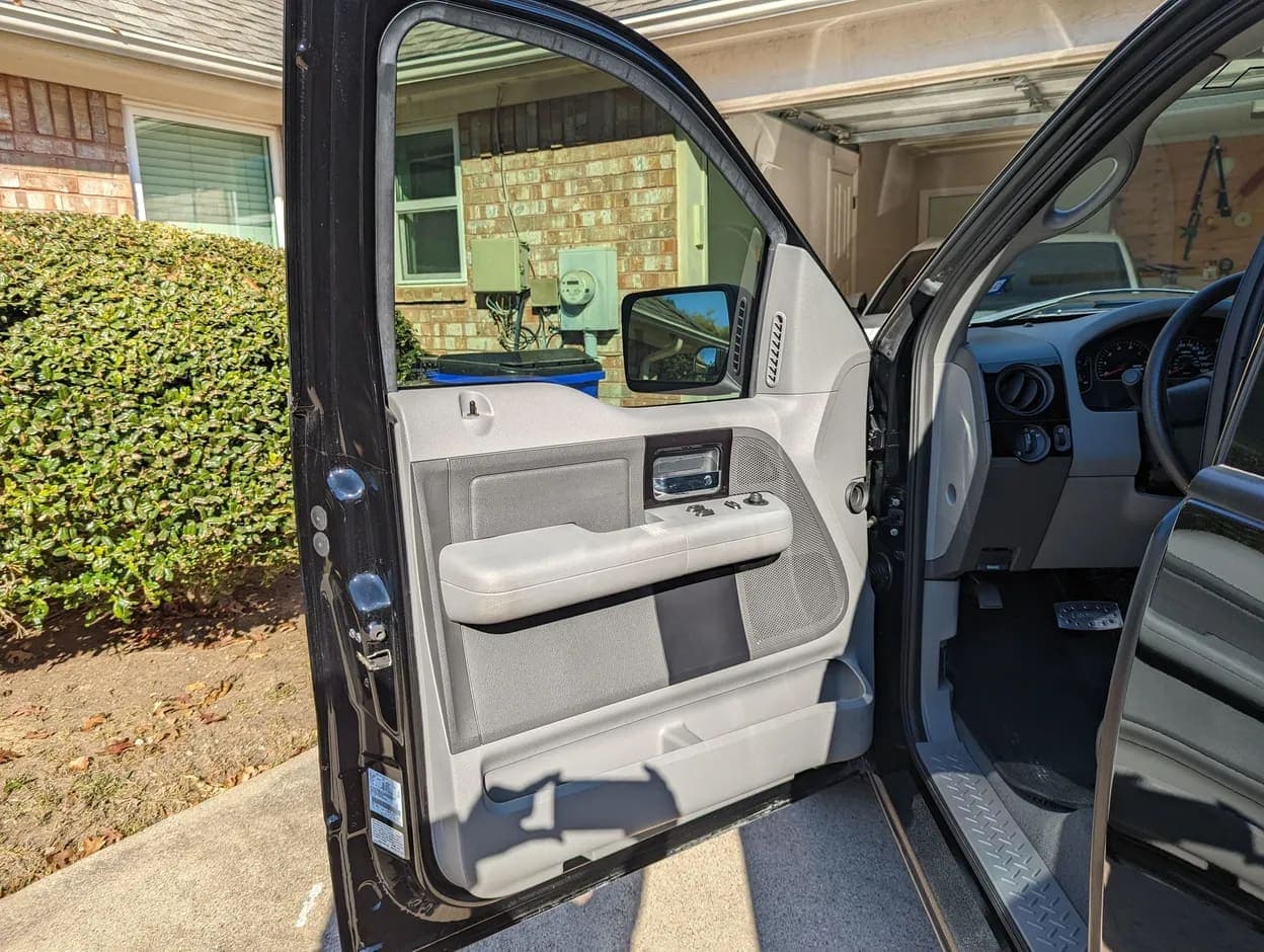2007 Ford F-150 Roush Nitemare, view