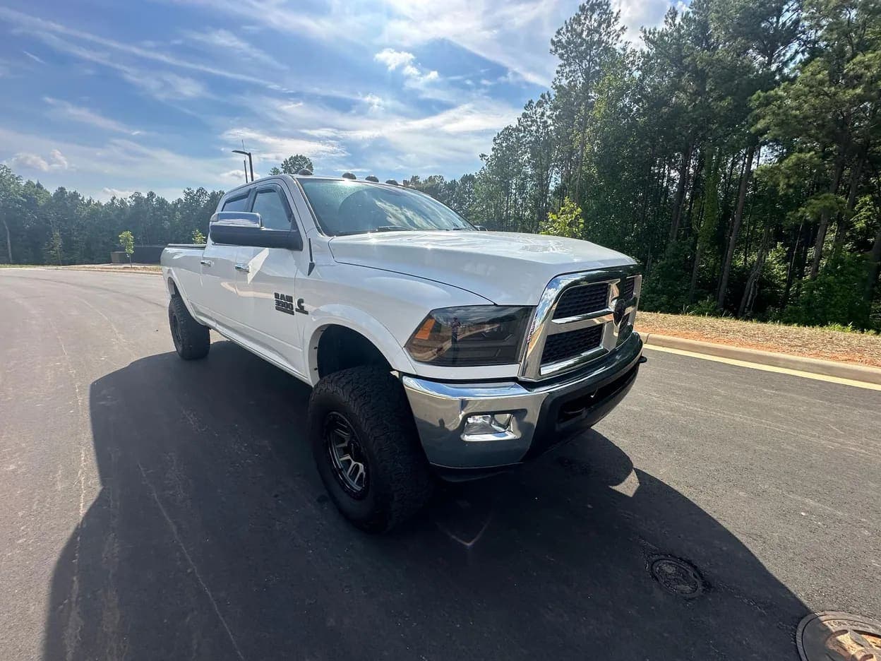 2014 Ram 3500 Laramie, view