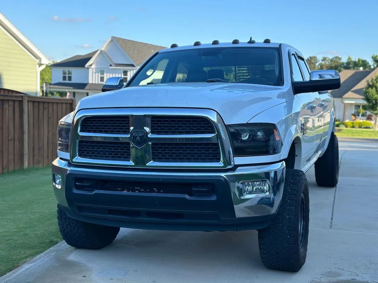 2014 Ram 3500 Laramie, view