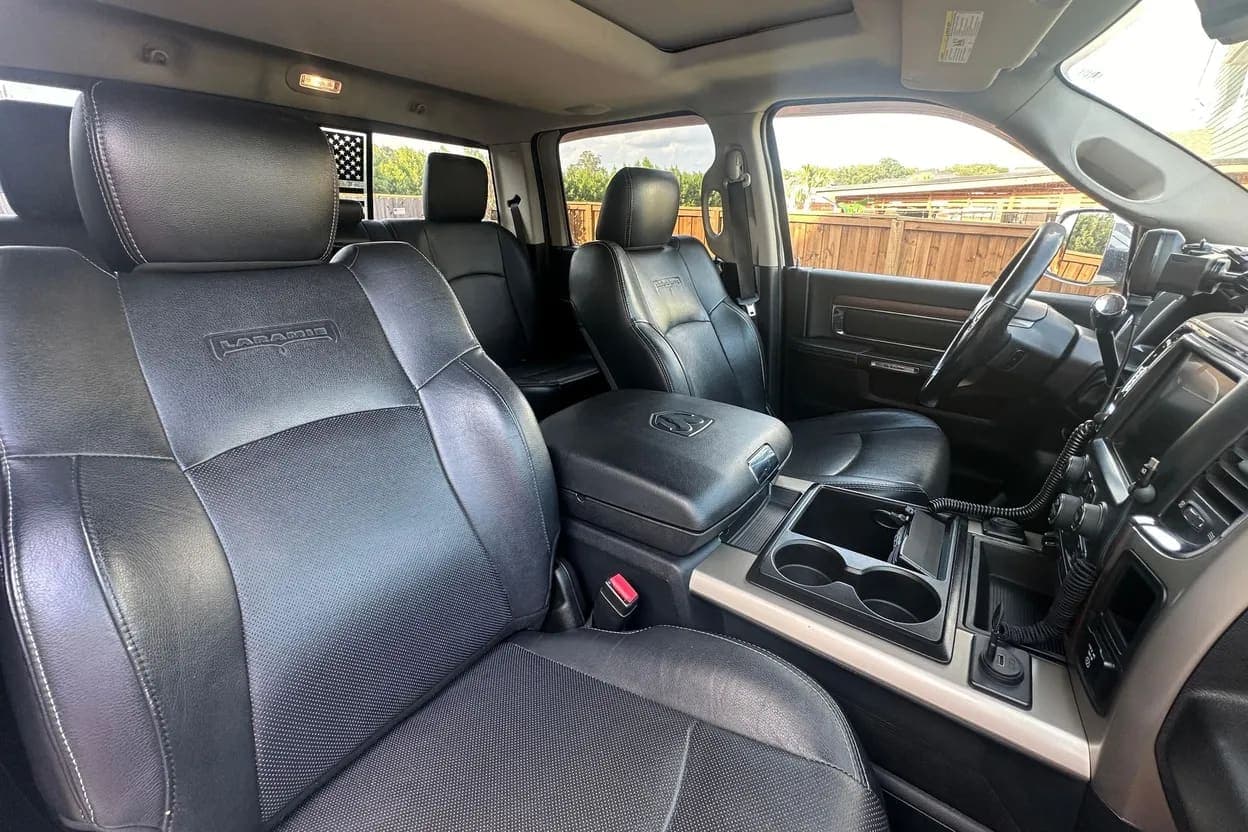 2014 Ram 3500 Laramie, view
