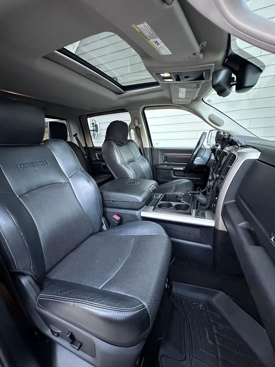 2014 Ram 3500 Laramie, view