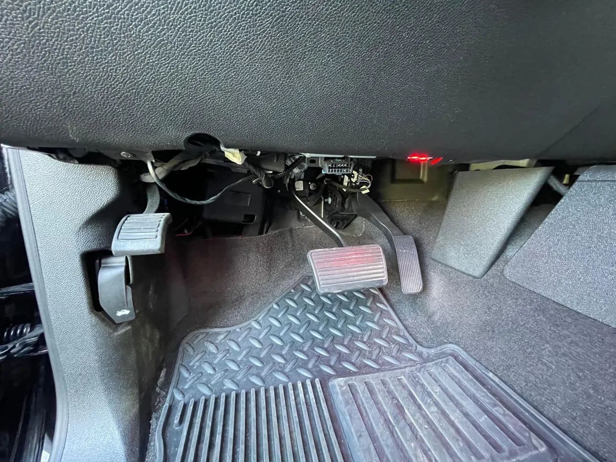 2013 Chevrolet Silverado 1500 LT, view