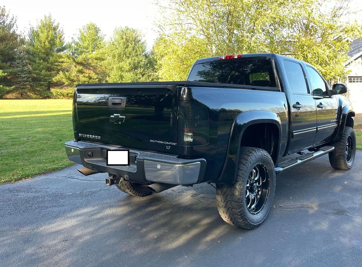 2013 Chevrolet Silverado 1500 LT, view