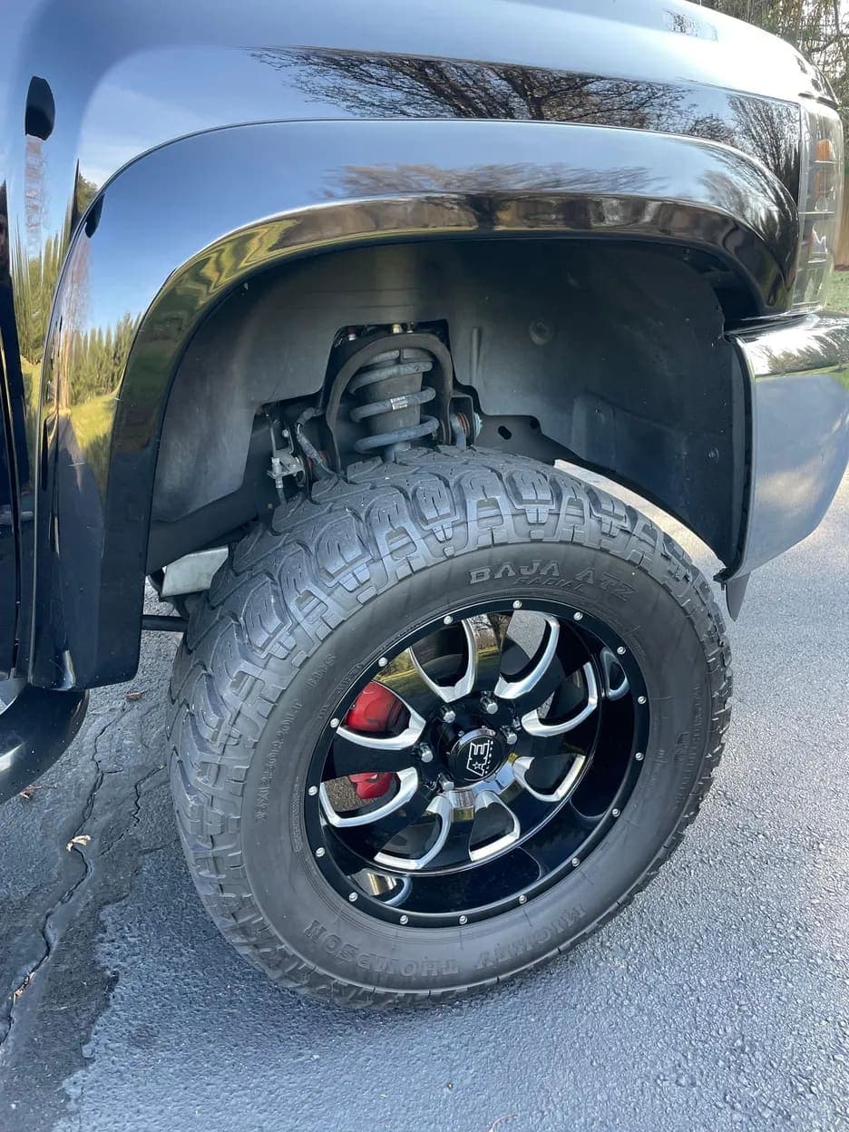 2013 Chevrolet Silverado 1500 LT, view