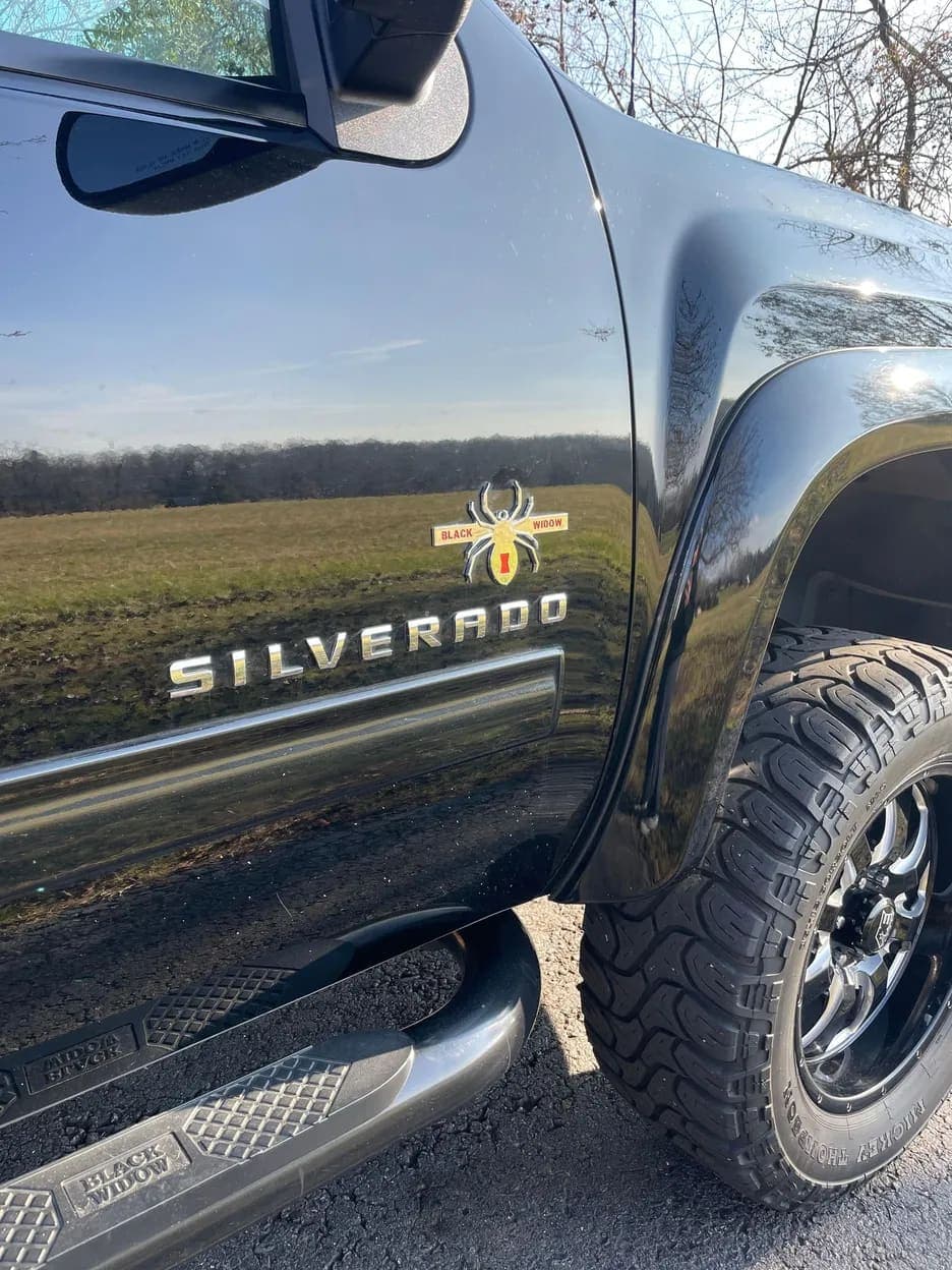 2013 Chevrolet Silverado 1500 LT, view