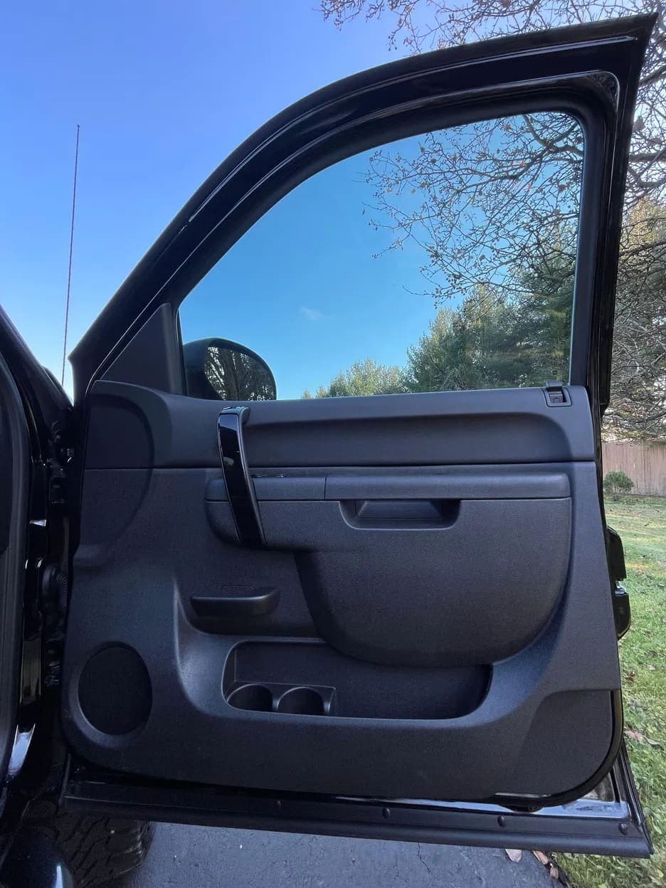 2013 Chevrolet Silverado 1500 LT, view