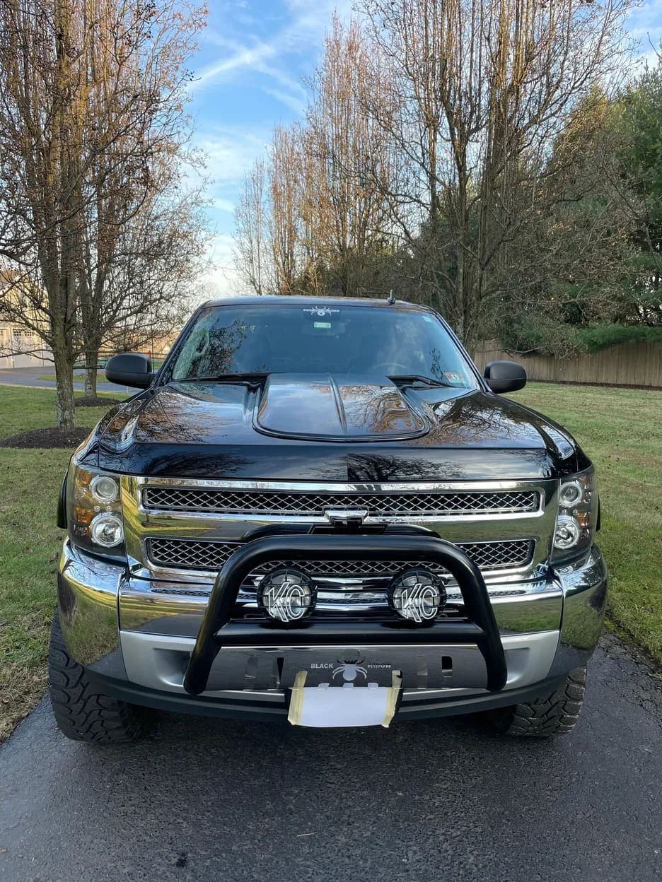 2013 Chevrolet Silverado 1500 LT, view