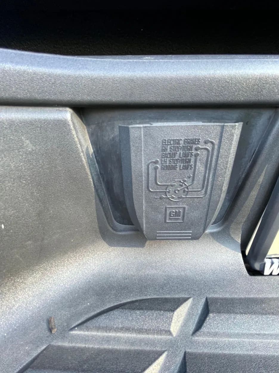 2013 Chevrolet Silverado 1500 LT, view