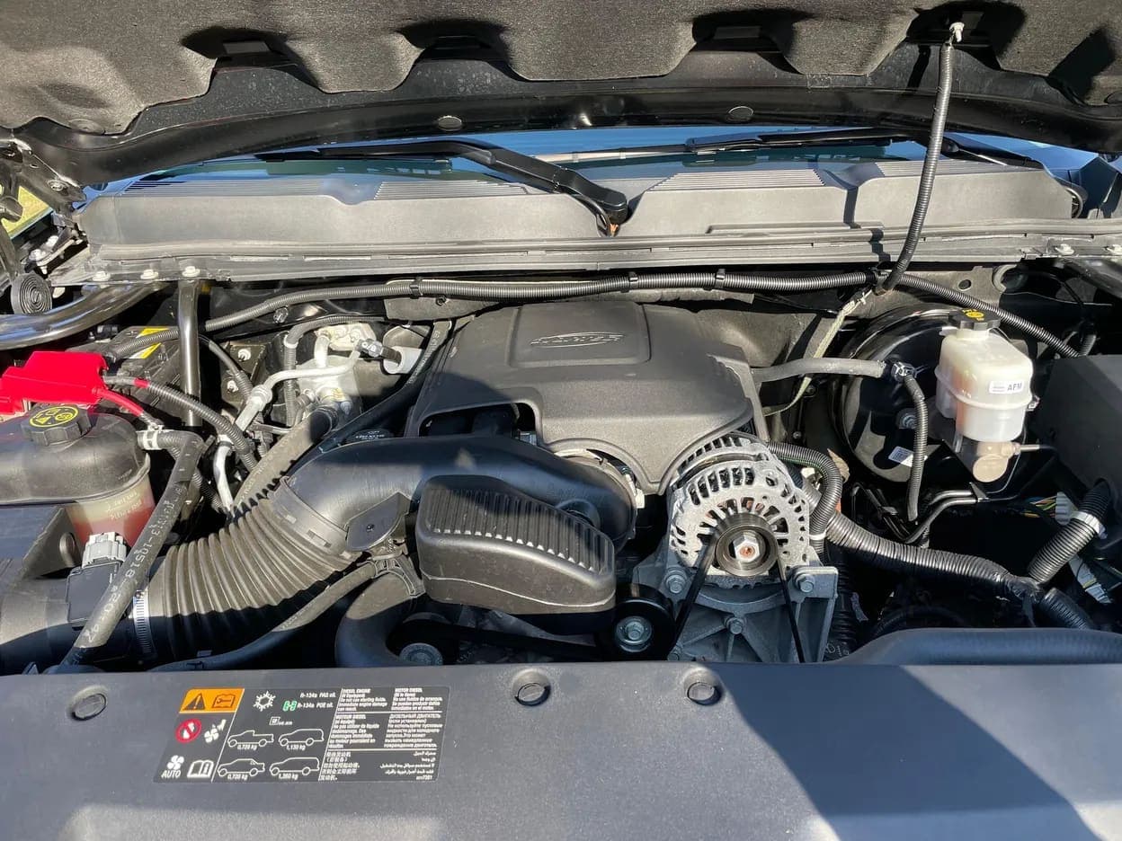 2013 Chevrolet Silverado 1500 LT, view