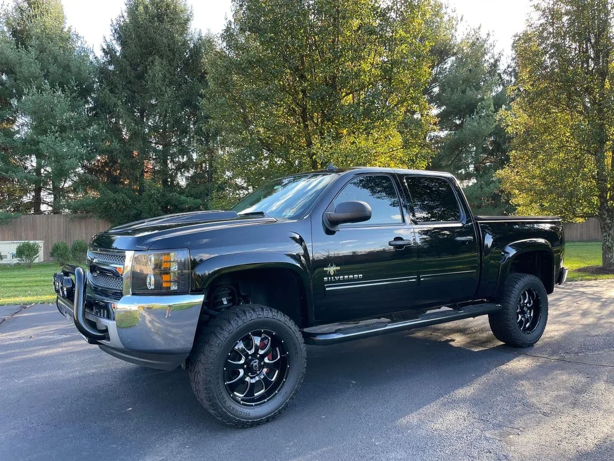 2013 Chevrolet Silverado 1500 LT, view