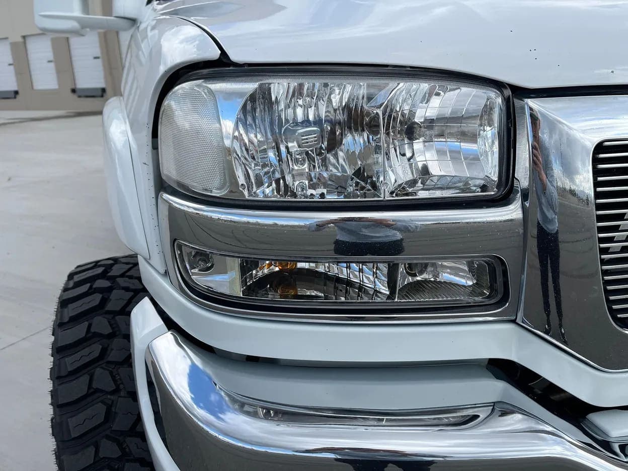 2007 GMC Sierra 2500 HD SLT, view
