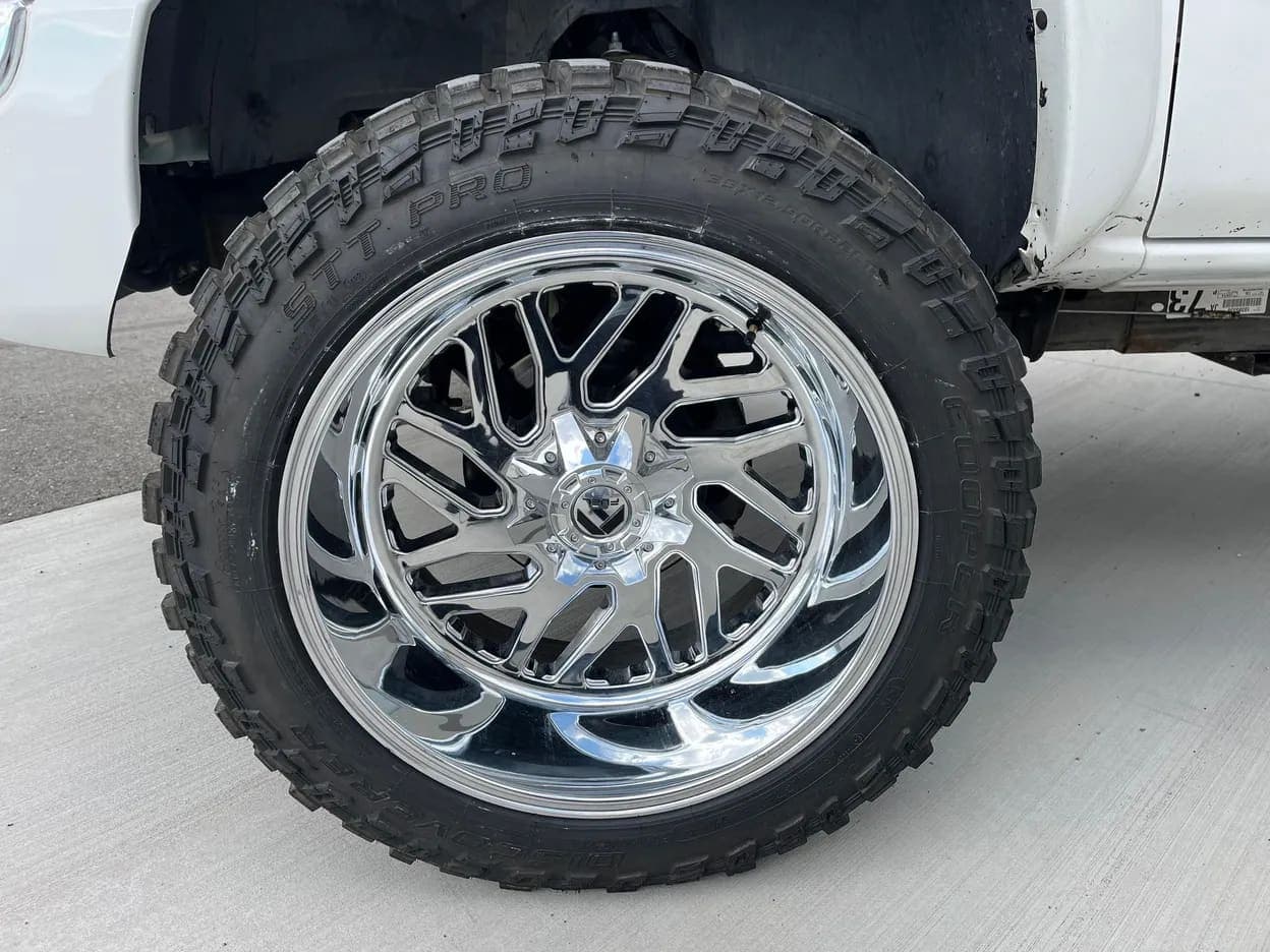2007 GMC Sierra 2500 HD SLT, view