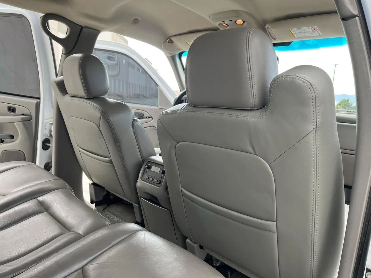 2007 GMC Sierra 2500 HD SLT, view