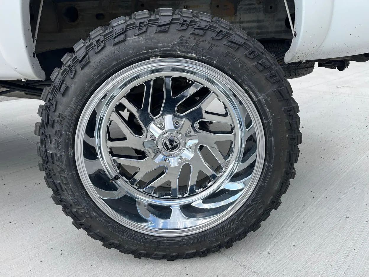 2007 GMC Sierra 2500 HD SLT, view