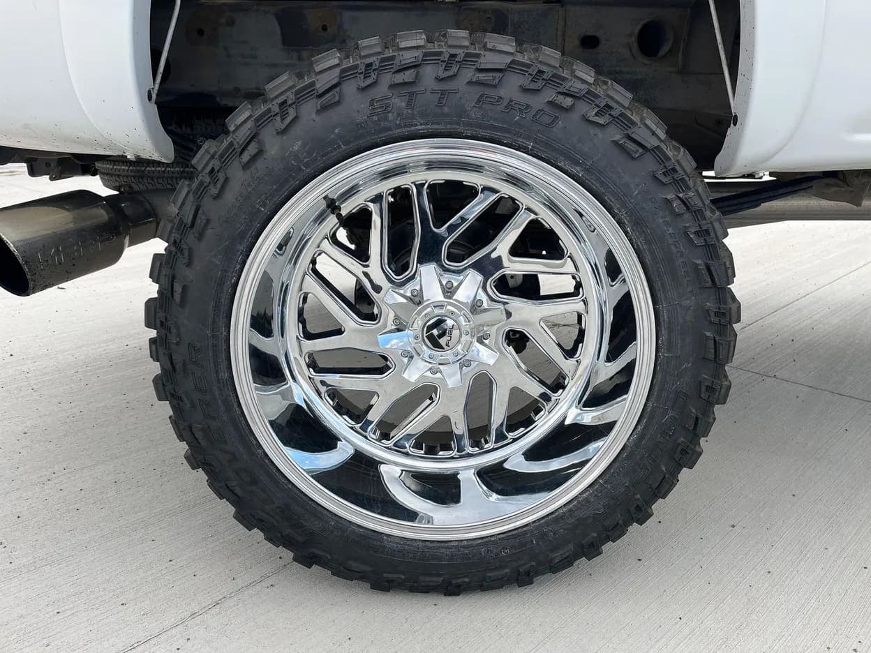 2007 GMC Sierra 2500 HD SLT, view