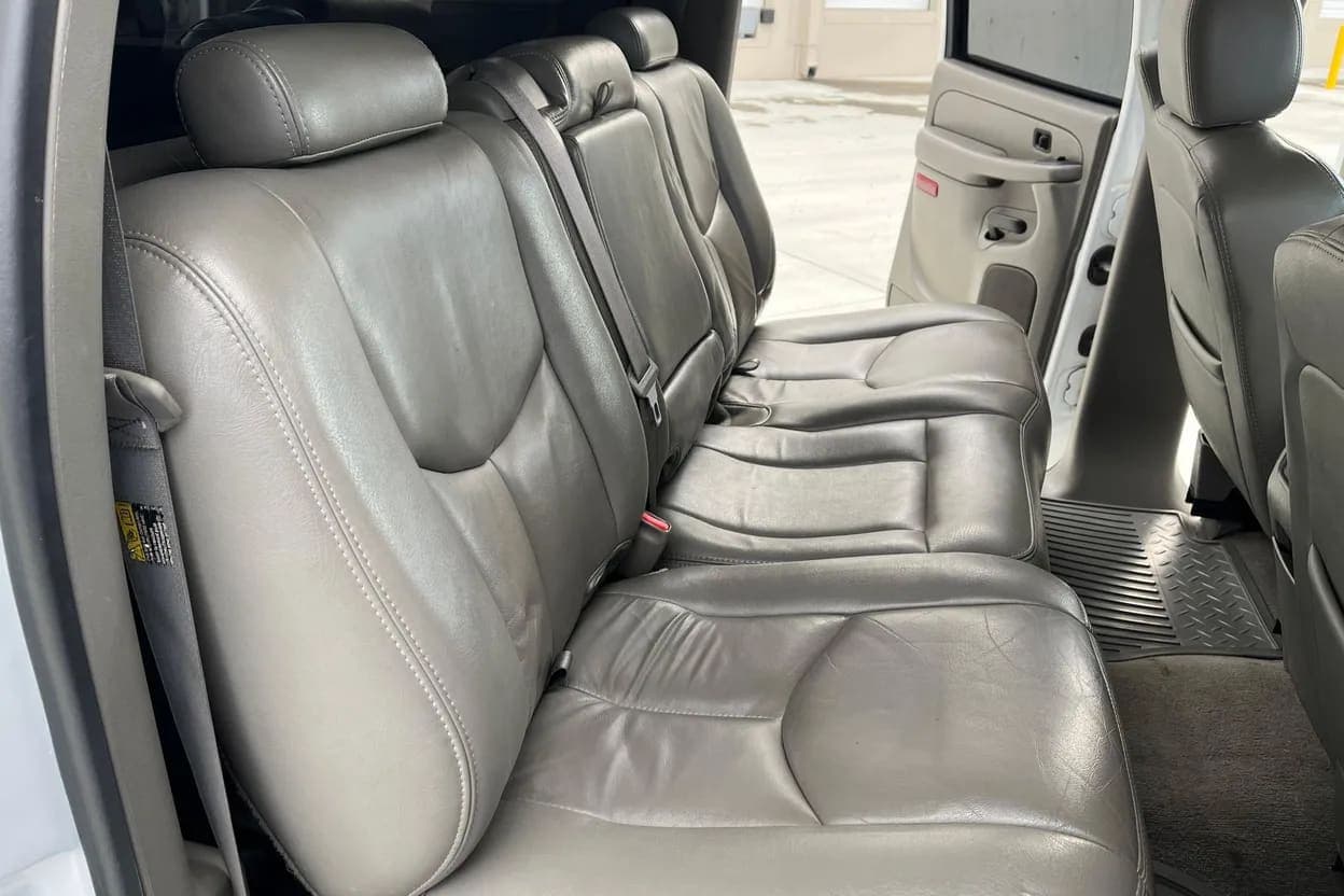 2007 GMC Sierra 2500 HD SLT, view