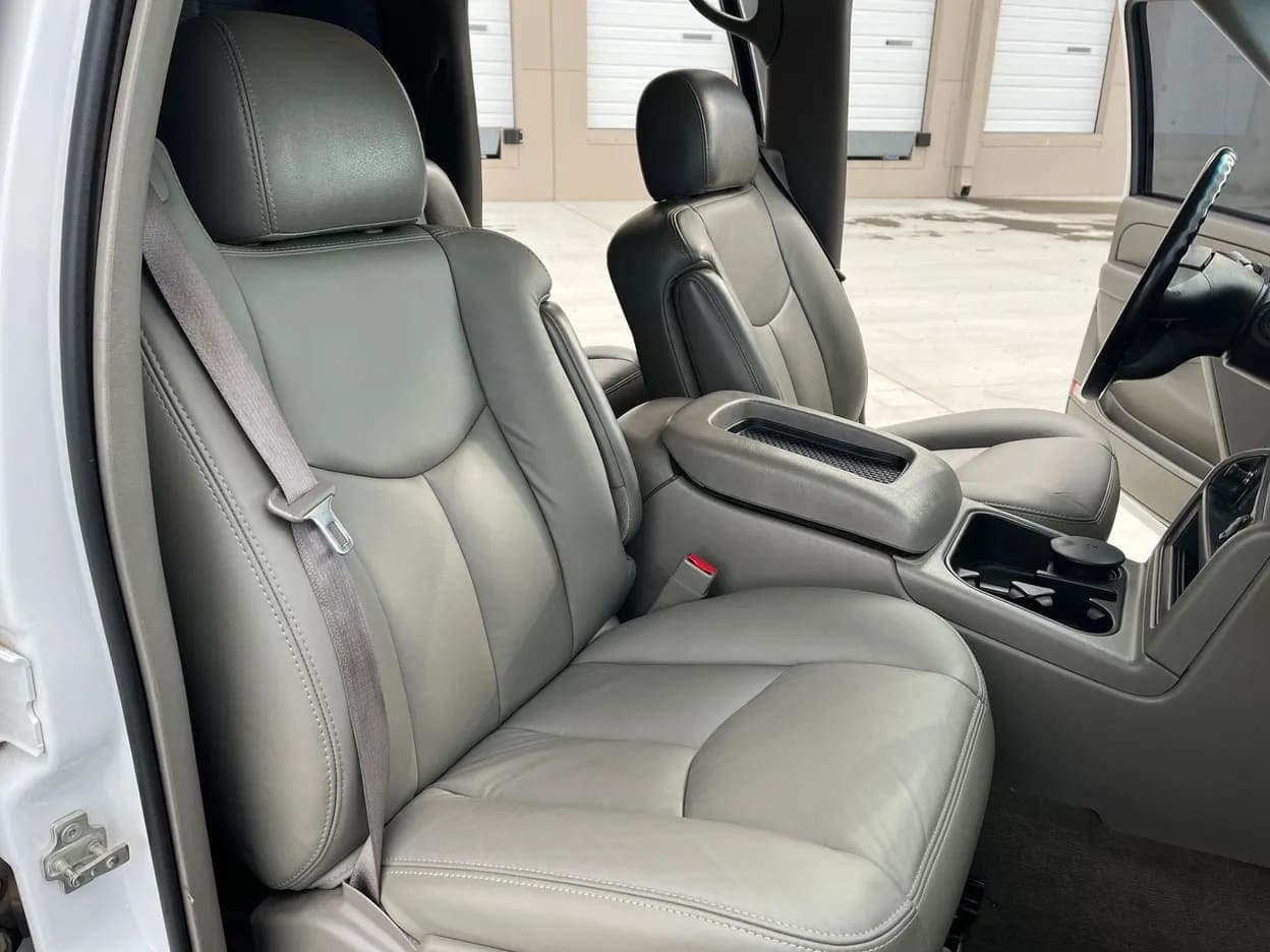 2007 GMC Sierra 2500 HD SLT, view