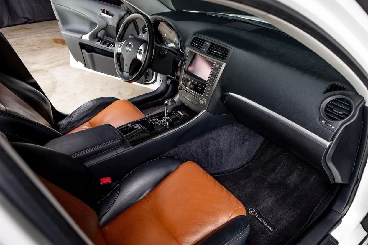 2013 Lexus IS 250, view