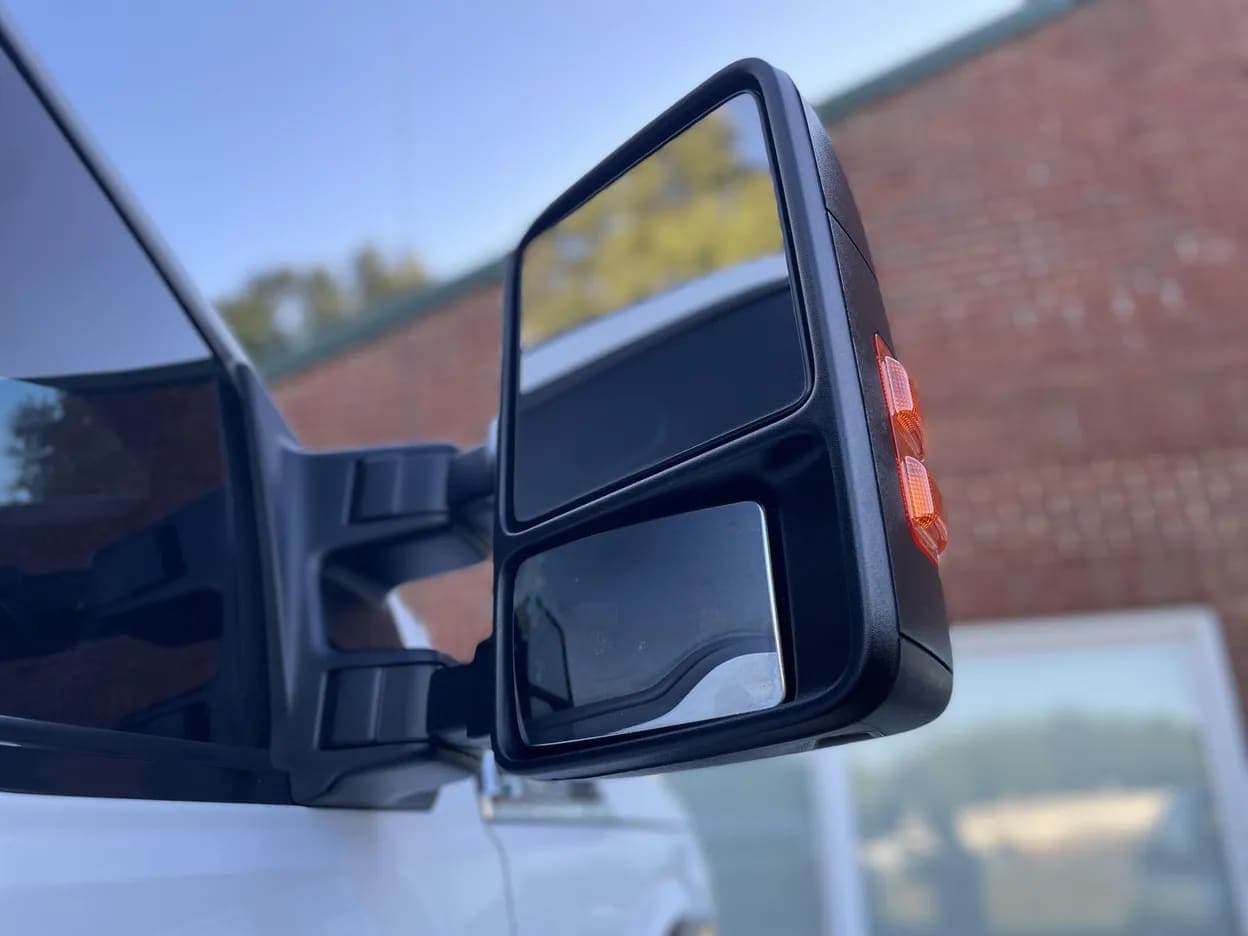 2016 Ford F-250 Super Duty Lariat, view
