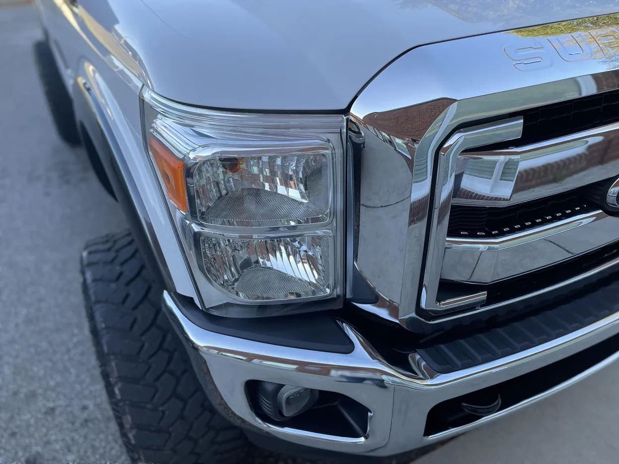 2016 Ford F-250 Super Duty Lariat, view