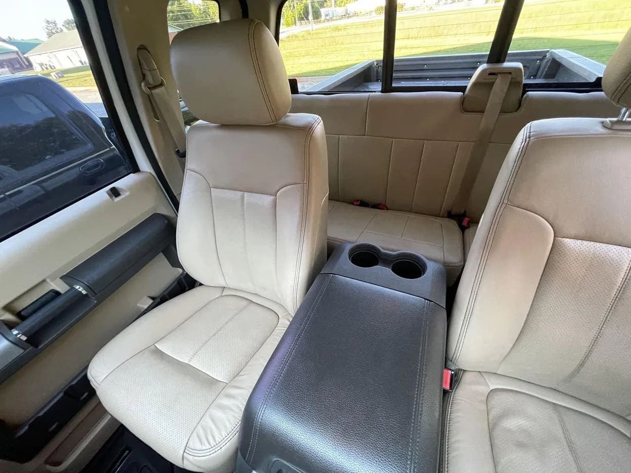 2016 Ford F-250 Super Duty Lariat, view