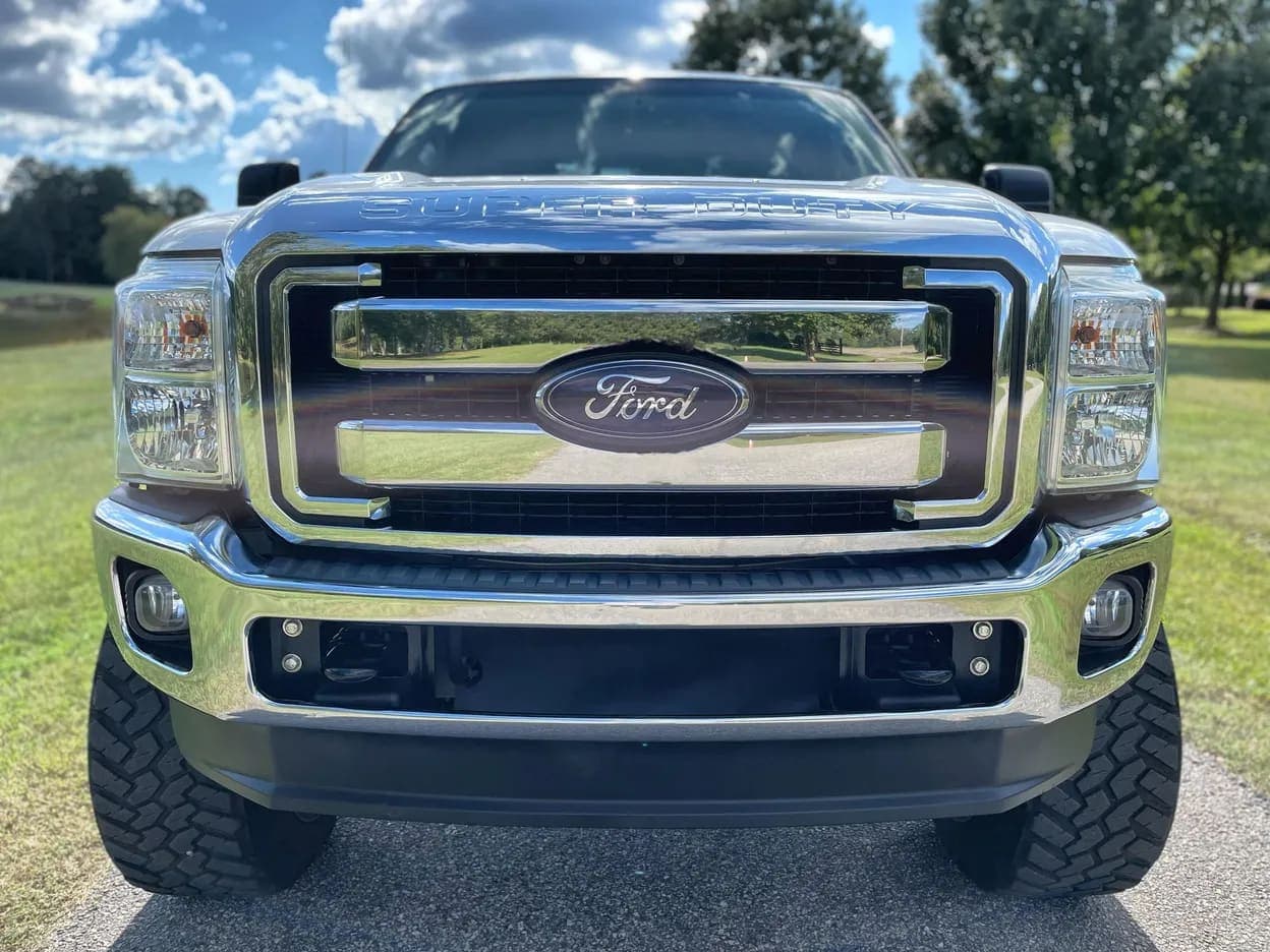 2016 Ford F-250 Super Duty Lariat, view